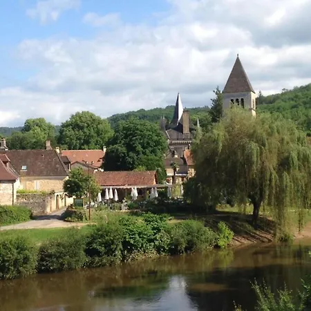 Holiday home Maison Avec Un Grand Jardin En Pleine Nature