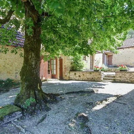 Maison Avec Un Grand Jardin En Pleine Nature Holiday home Peyzac-le-Moustier