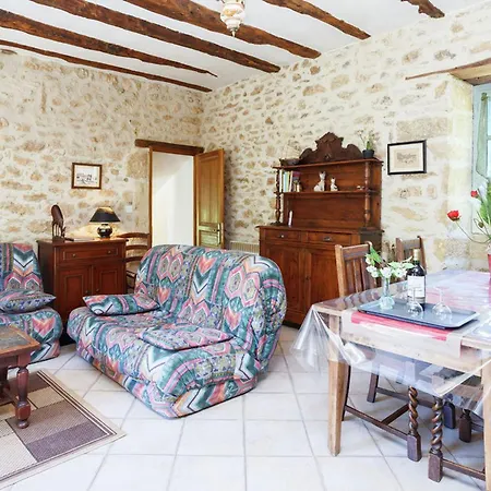 Holiday home Maison Avec Un Grand Jardin En Pleine Nature Peyzac-le-Moustier
