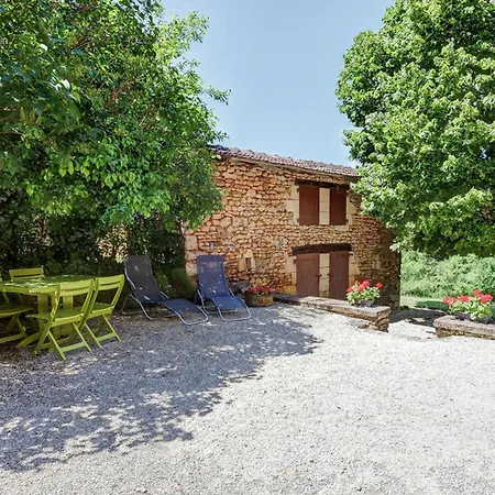 Holiday home Maison Avec Un Grand Jardin En Pleine Nature *